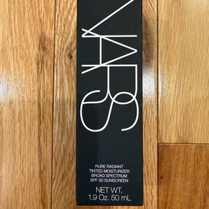 NARS Pure Radiant Tinted Moisturizer  (unopened - brand new)